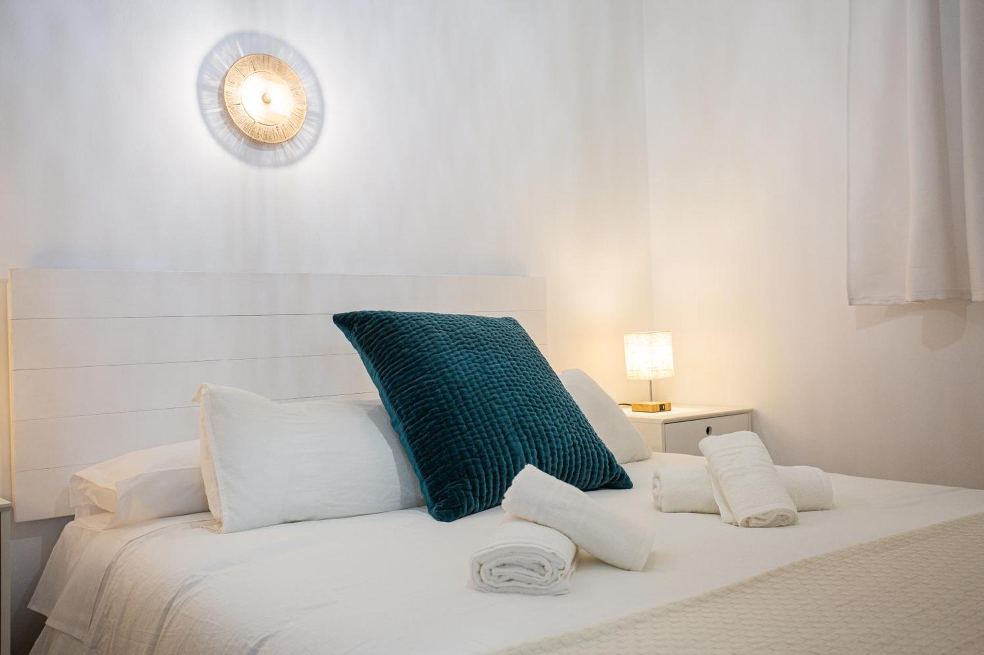 Wish Suite Conde De Sevilla Exterior photo